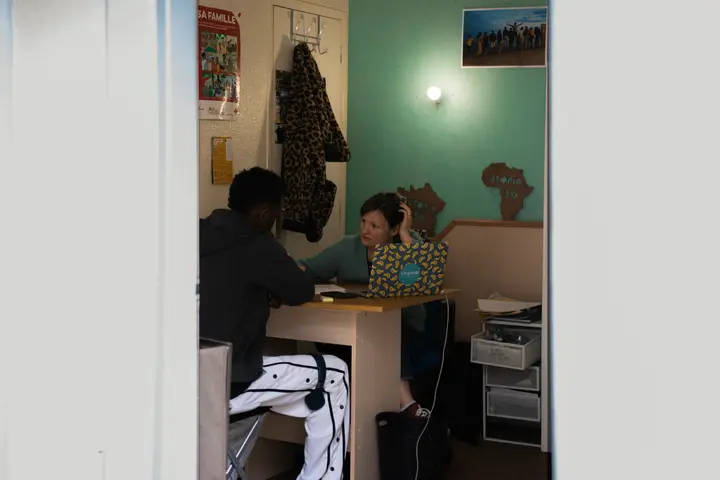 Bureau Utopia 56 Tours